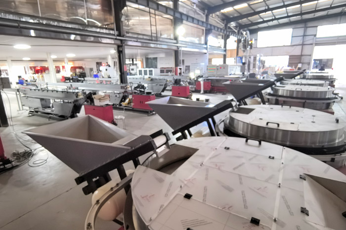 滴灌帶機(jī)生產(chǎn)設(shè)備